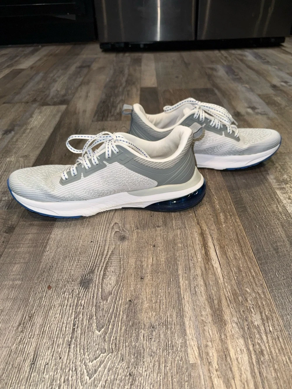 Men's Avia Lightweight Breathable Athletic Sneakers